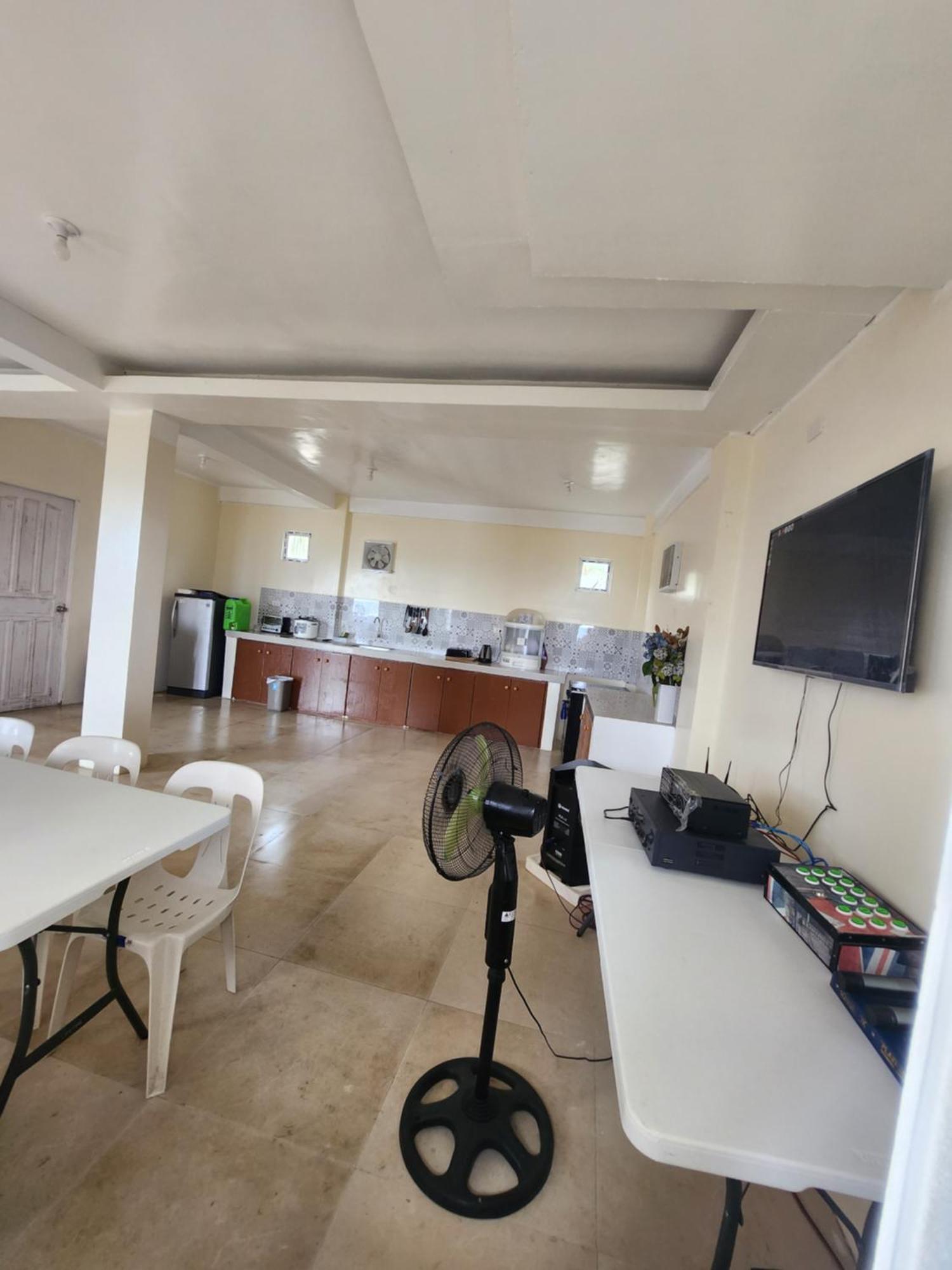 Costa Alora Beach Resort Dingalan Ngoại thất bức ảnh
